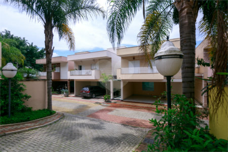 Casa à venda com 4 suítes no condomínio Bellagio, São Paulo - SP