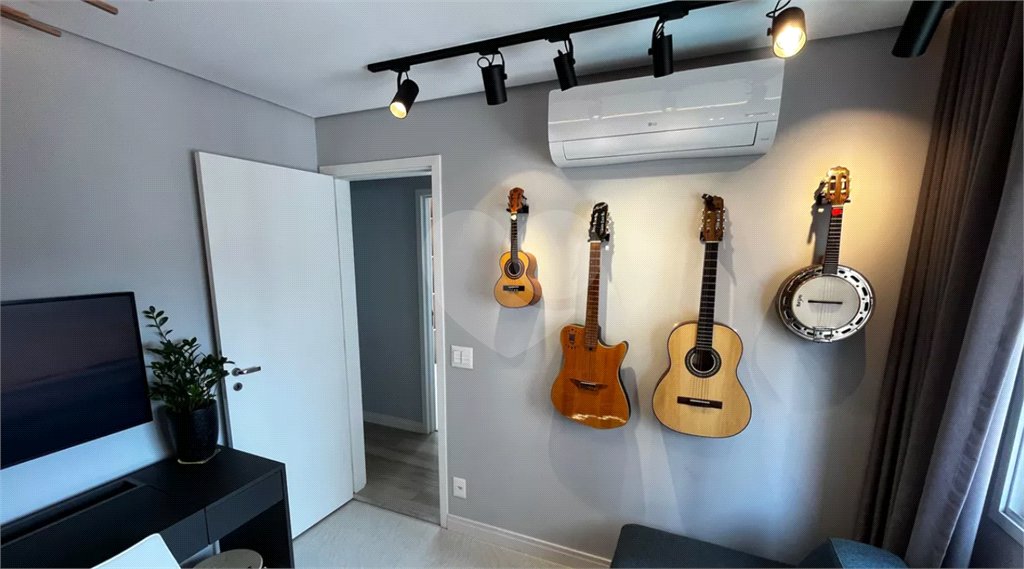 Apartamento à venda com 3 quartos, sendo 1 suíte,  em Jardim Pereira Leite, São Paulo, SP