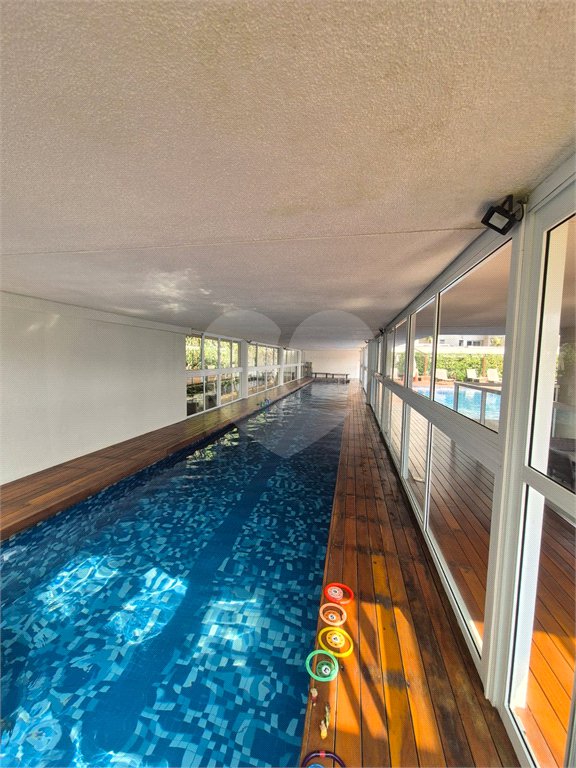 Apartamento à venda com 3 suítes em Campo Belo, São Paulo, SP