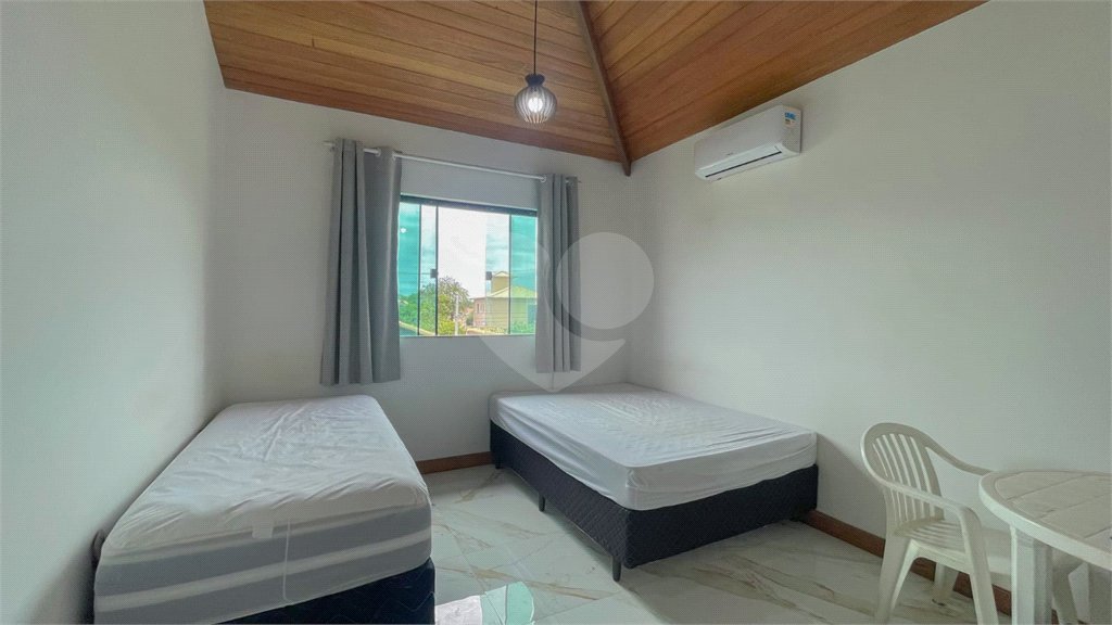 Casa à venda ou para alugar com 4 quartos, sendo 2 suítes, em São José, Armação dos Búzios, RJ