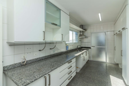 Duplex à venda com 1 quarto, sendo 3 suítes, em Vila Paulicéia, São Paulo, SP