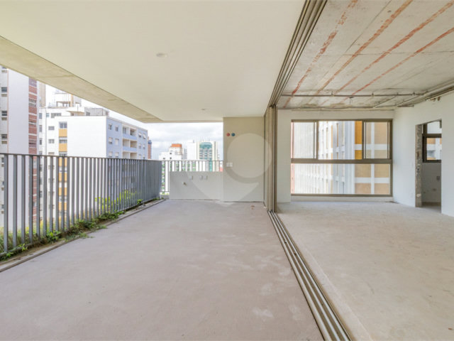 Apartamento à venda com 3 suítes em Jardim América, São Paulo, SP