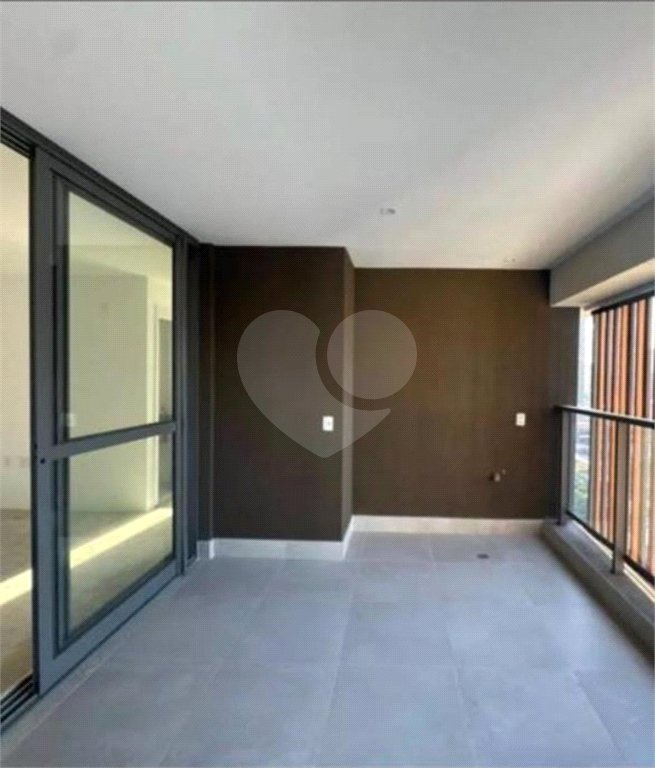 Apartamento à venda com 2 suítes em Jardim das Acácias, São Paulo, SP