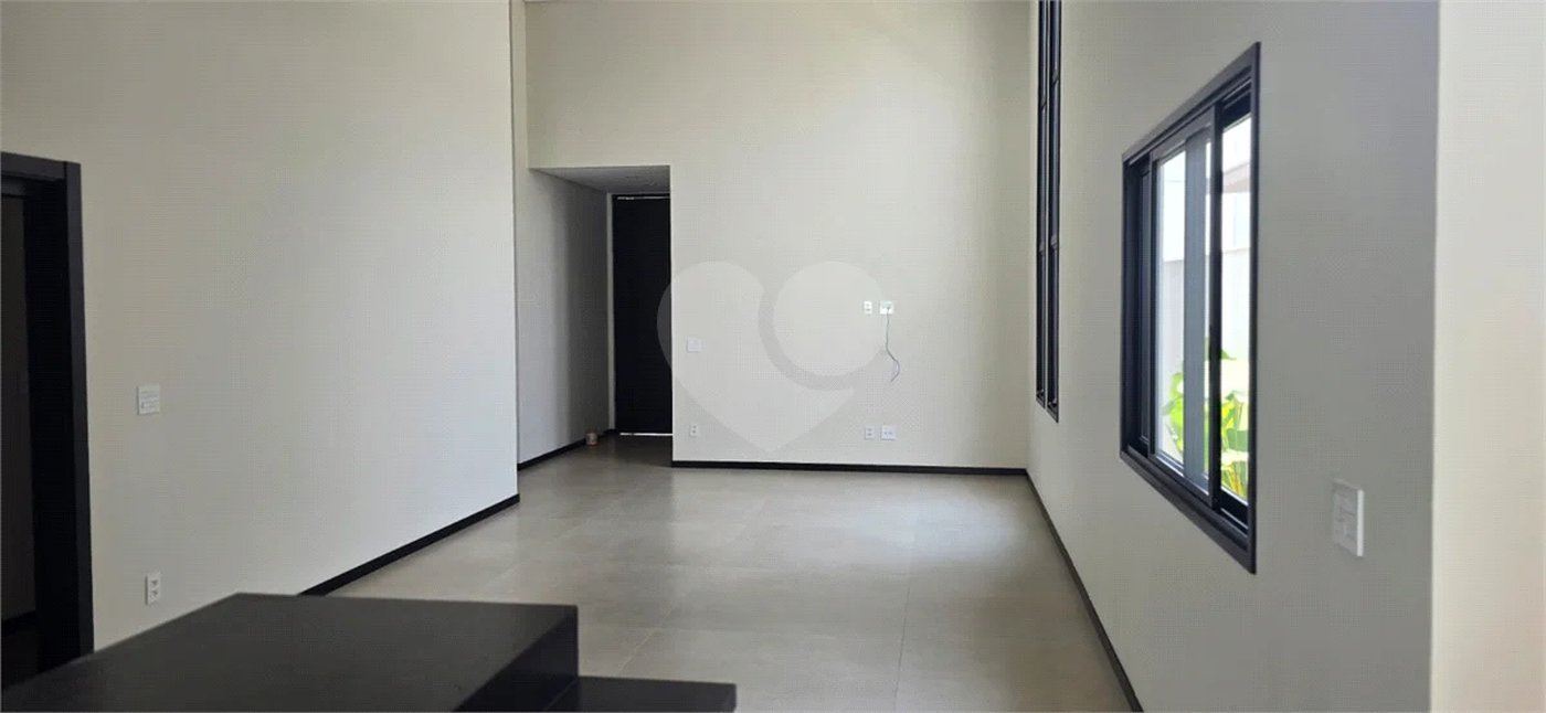 Casa à venda com 5 suítes no condomínio Parque Faber IV, São Carlos - SP