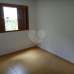 Casa à venda ou para alugar com 4 quartos, sendo 2 suítes, no condomínio Vila Hípica, São Paulo - SP
