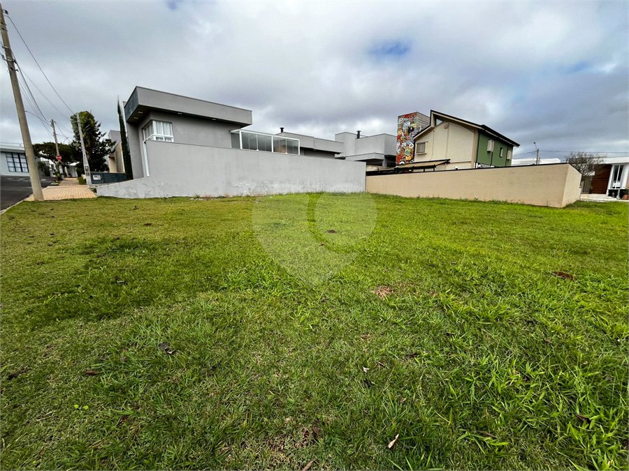 Casa à venda no condomínio Portal dos Pinheiros, Itapetininga - SP