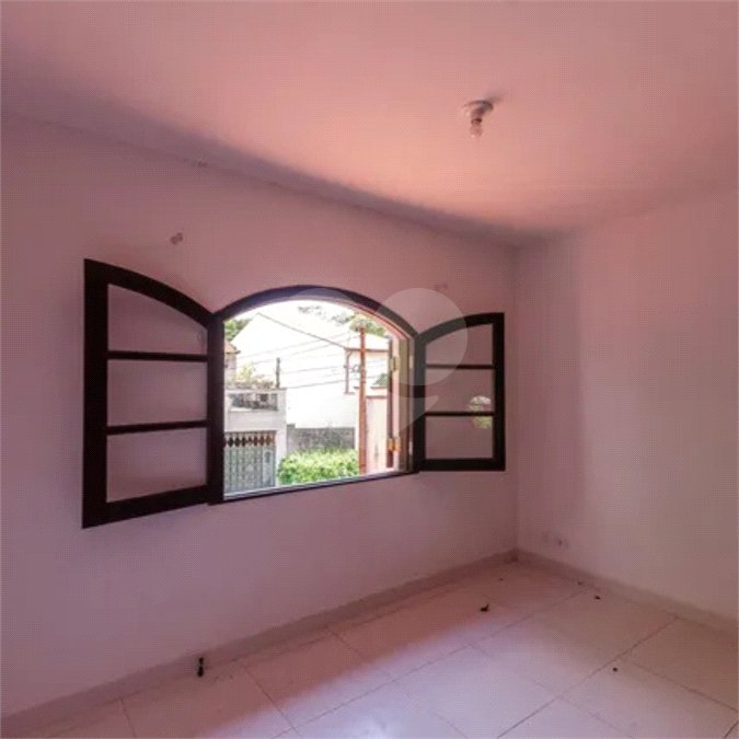 Sobrado à venda ou para alugar com 3 quartos, sendo 1 suíte, em Conjunto Residencial Vista Verde, São Paulo, SP