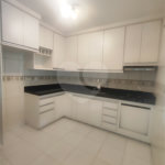 Casa à venda com 4 quartos, sendo 1 suíte, em Ivoturucaia, Jundiaí, SP