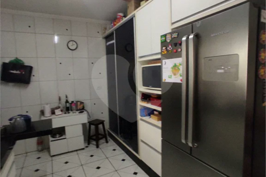 Sobrado à venda com 3 quartos, sendo 1 suíte, em Parada Inglesa, São Paulo, SP