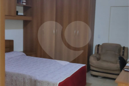 Chácara à venda com 6 quartos em Recanto Alpina, Santa Isabel, SP