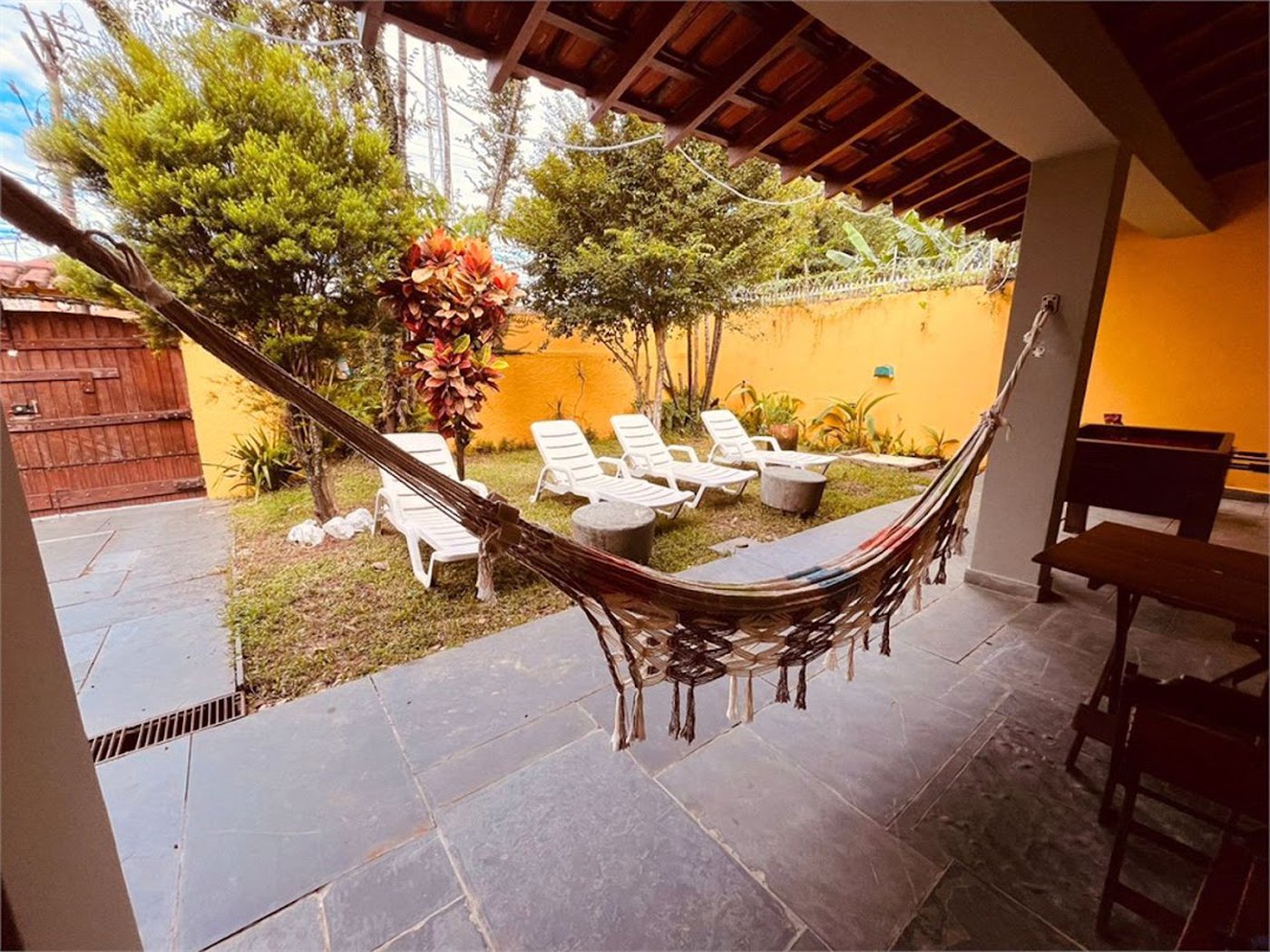 Casa com 6 dormitórios à venda, 300 m² por R$ 680.000,00 - Balneário Cidade Atlântica - Guarujá/SP