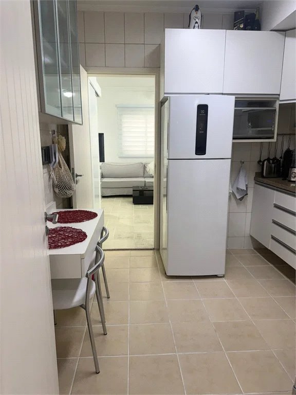 Casa à venda com 3 quartos, sendo 1 suíte, no condomínio Villas de São Francisco, São Paulo - SP
