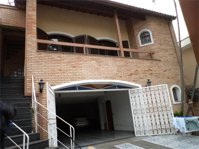 Sobrado à venda com 3 quartos, sendo 1 suíte,  em Jardim Franca, São Paulo, SP
