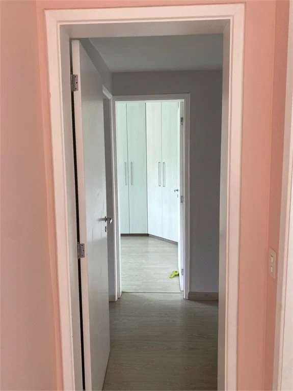 Apartamento à venda com 4 quartos, sendo 2 suítes,  em Paraíso do Morumbi, São Paulo, SP