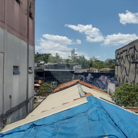 Sobrado à venda ou para alugar com 4 quartos em Vila Madalena, São Paulo, SP