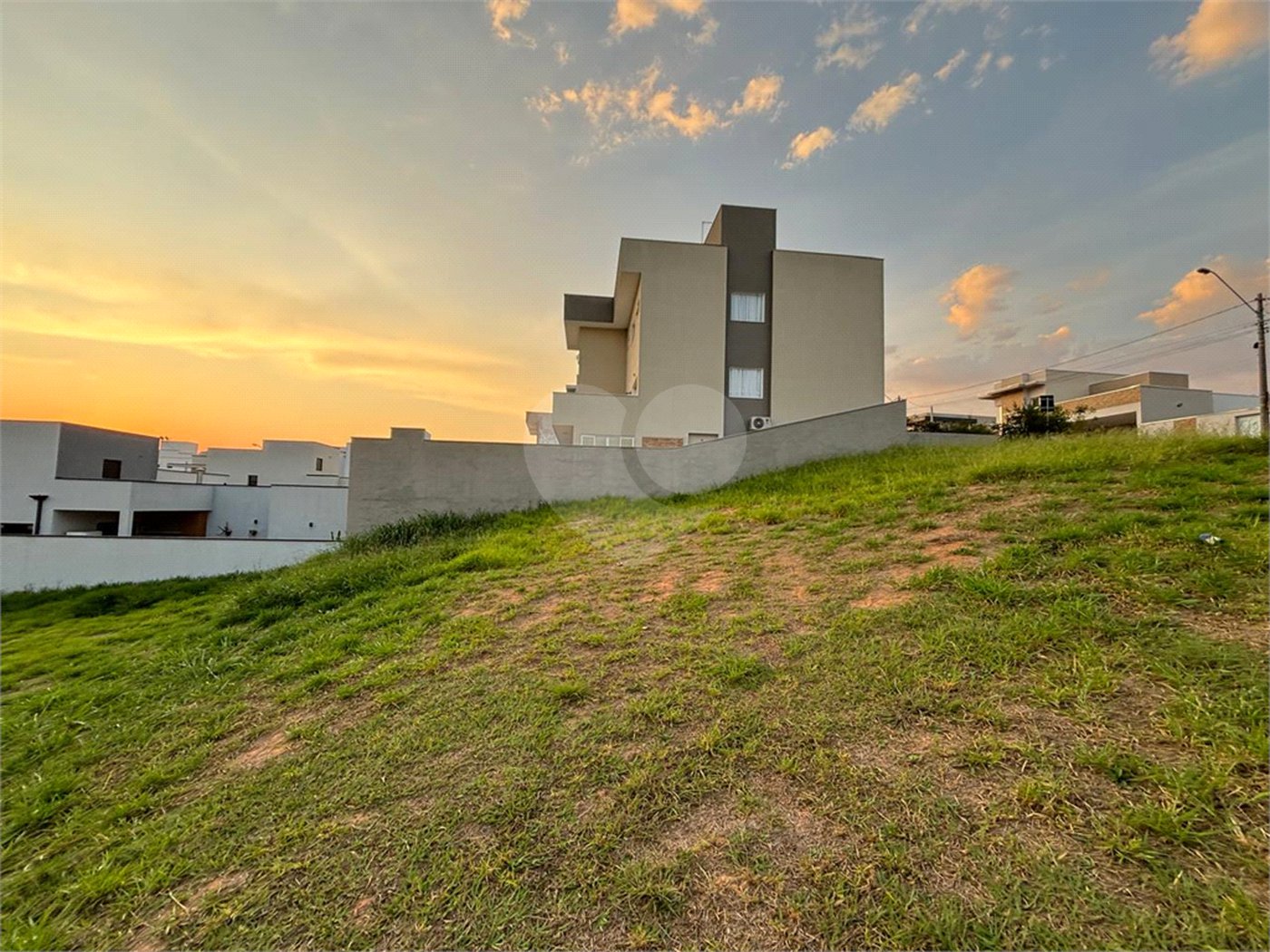 Terreno à venda em Residencial Lagos D'icaraí, Salto, SP