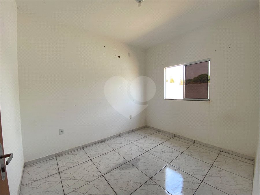 Casa Térrea à venda com 2 quartos em Petrópolis, Várzea Grande, MT