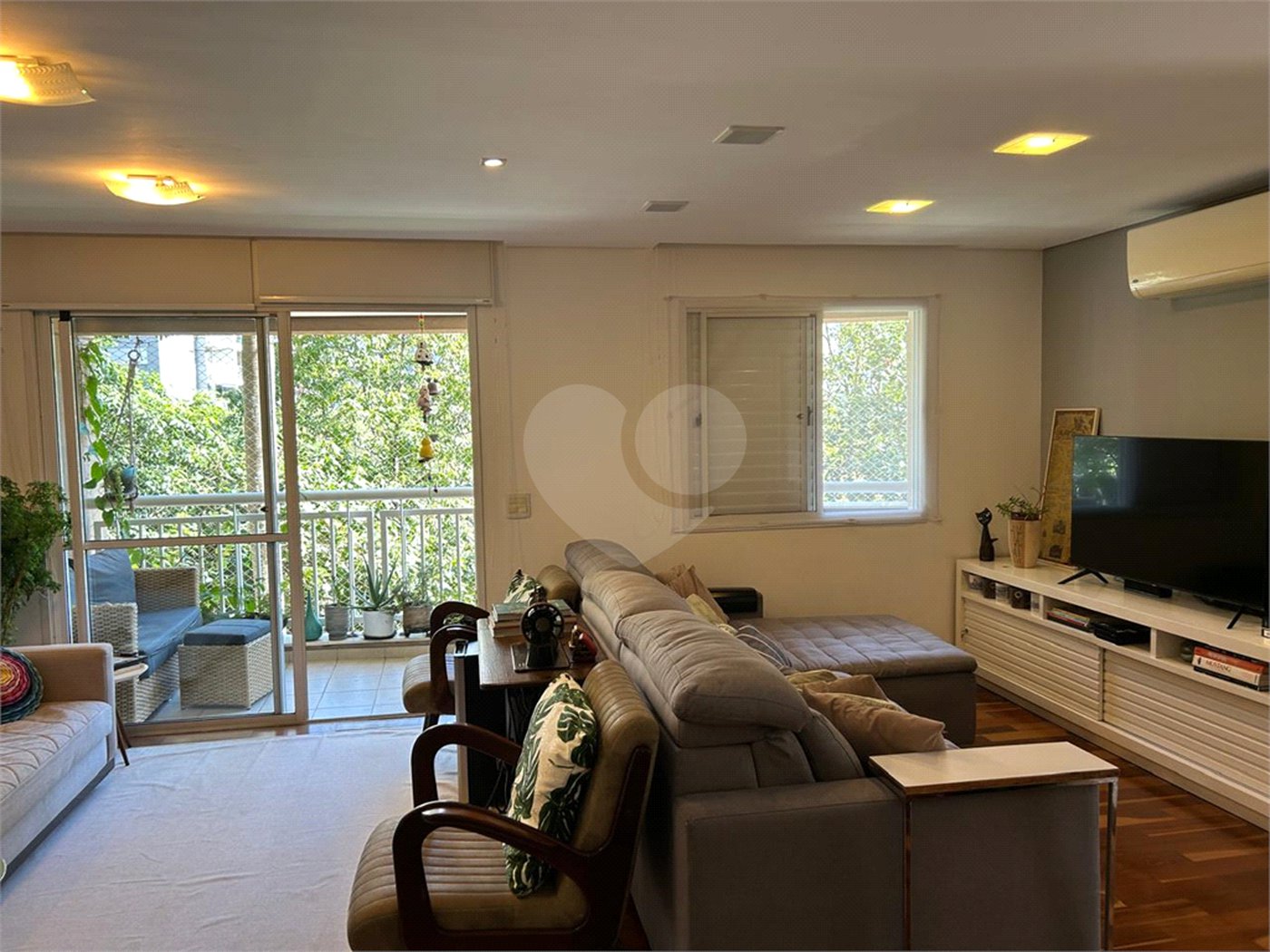 Apartamento à venda com 2 quartos, sendo 1 suíte, em Vila Andrade, São Paulo, SP