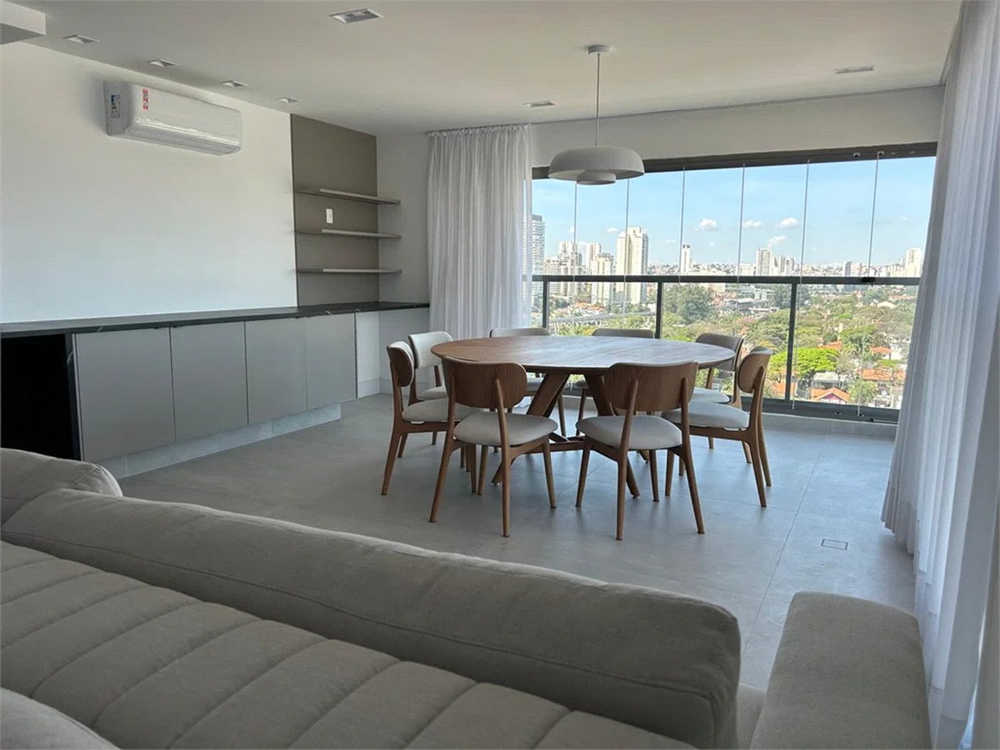 Apartamento à venda com 3 suítes em Santo Amaro, São Paulo, SP