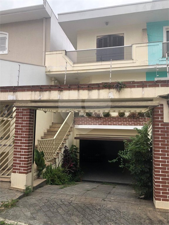 Sobrado à venda com 4 quartos, sendo 1 suíte, em Santana, São Paulo, SP