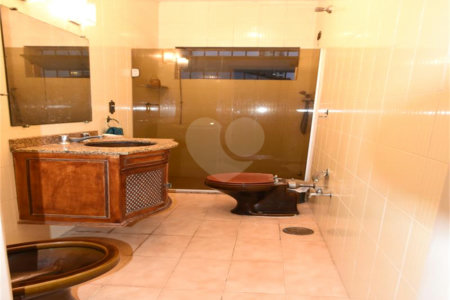 Sobrado à venda com 3 quartos, sendo 1 suíte, em Vila Clementino, São Paulo, SP
