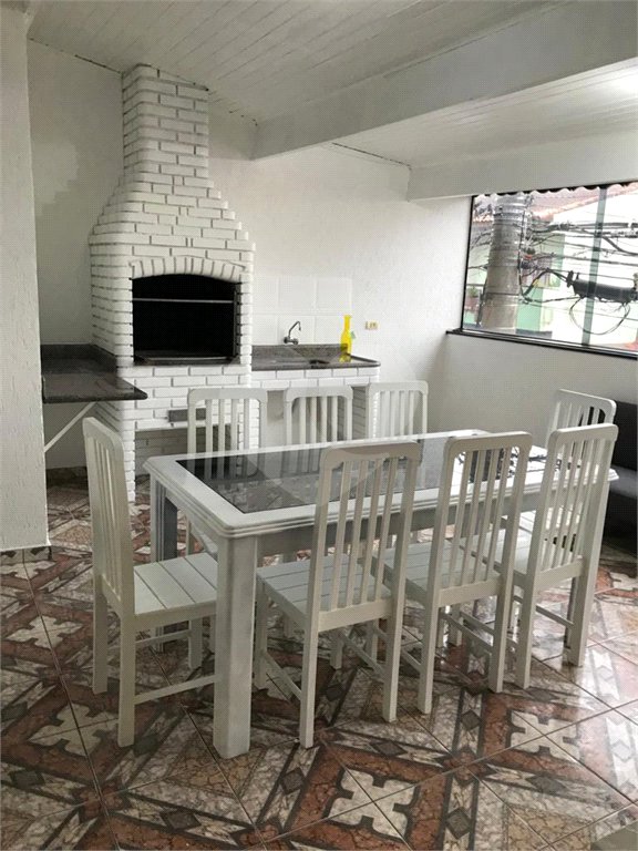 Sobrado à venda com 3 quartos, sendo 1 suíte, em Jardim Mauá, Mauá, SP