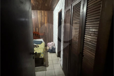 Chácara à venda com 6 quartos, sendo 2 suítes, em Jardim Dora, Suzano, SP