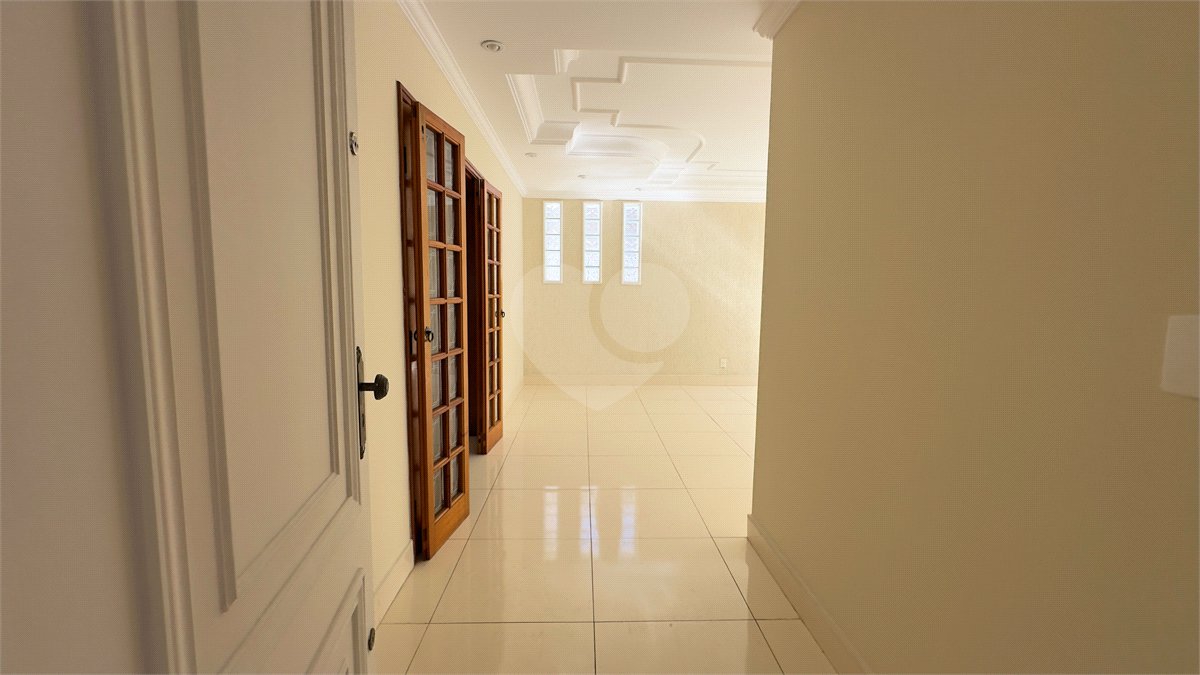Casa para alugar com 4 quartos, sendo 3 suítes, em Vila Sfeir, Indaiatuba, SP
