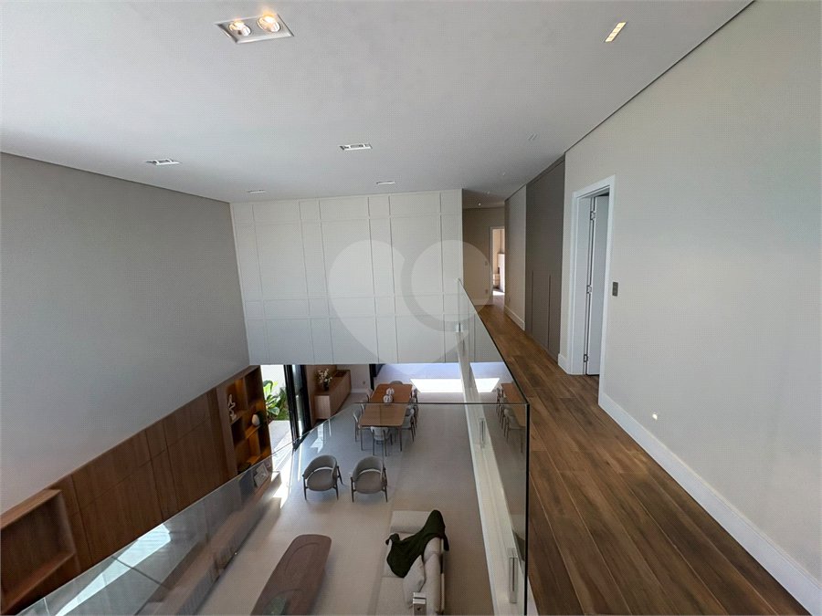 Casa à venda com 4 suítes no condomínio Villa Borghese, Indaiatuba - SP