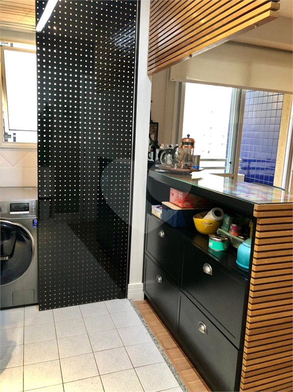 Apartamento à venda com 1 quarto em Indianópolis, São Paulo, SP