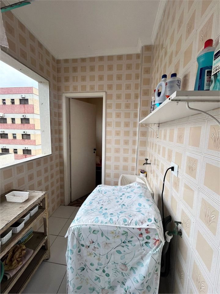 Apartamento Residencial à venda, Enseada, Guarujá - AP0481.