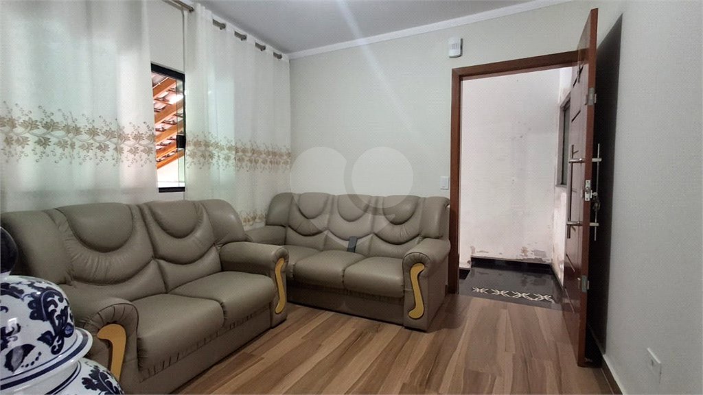 Casa à venda com 2 quartos, sendo 1 suíte, em Jardim Portal do Itavuvu, Sorocaba, SP