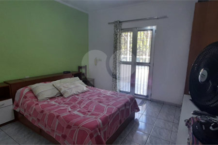 Sobrado à venda com 5 quartos em Vila Cunha Bueno, São Paulo, SP