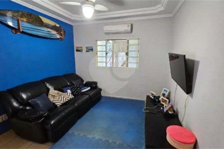 Casa à venda com 3 quartos, sendo 2 suítes, no condomínio Vinhas da Vista Alegre - Lado Café, Vinhedo - SP