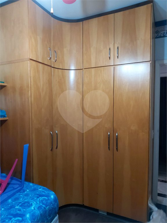 Apartamento à venda com 3 suítes em Vila Regente Feijó, São Paulo, SP