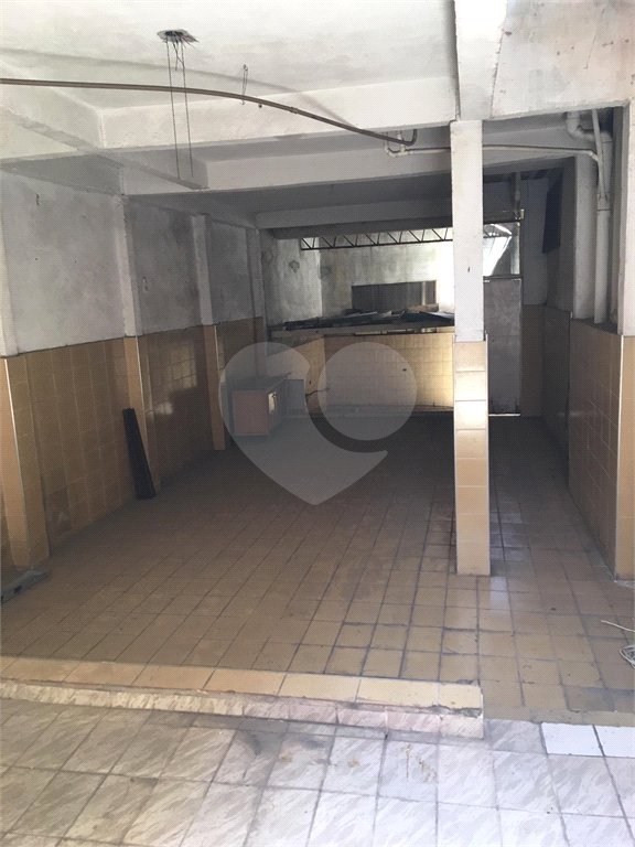 Sobrado à venda com 4 quartos, sendo 1 suíte, em Tremembé, São Paulo, SP