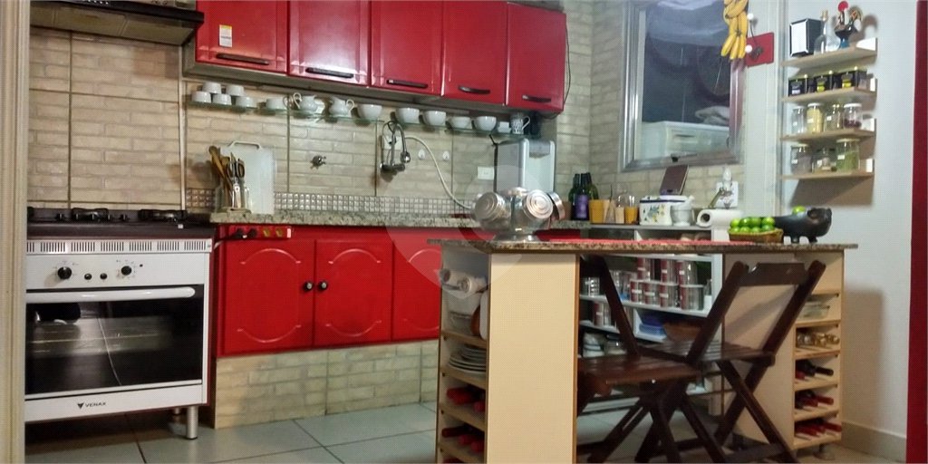 Apartamento à venda com 2 quartos, sendo 1 suíte, em Republica, São Paulo, SP