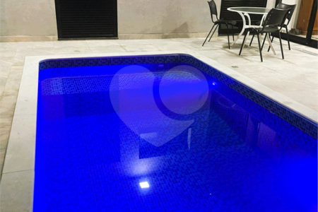 Casa à venda com 3 suítes no condomínio Residencial Le France, Sorocaba - SP