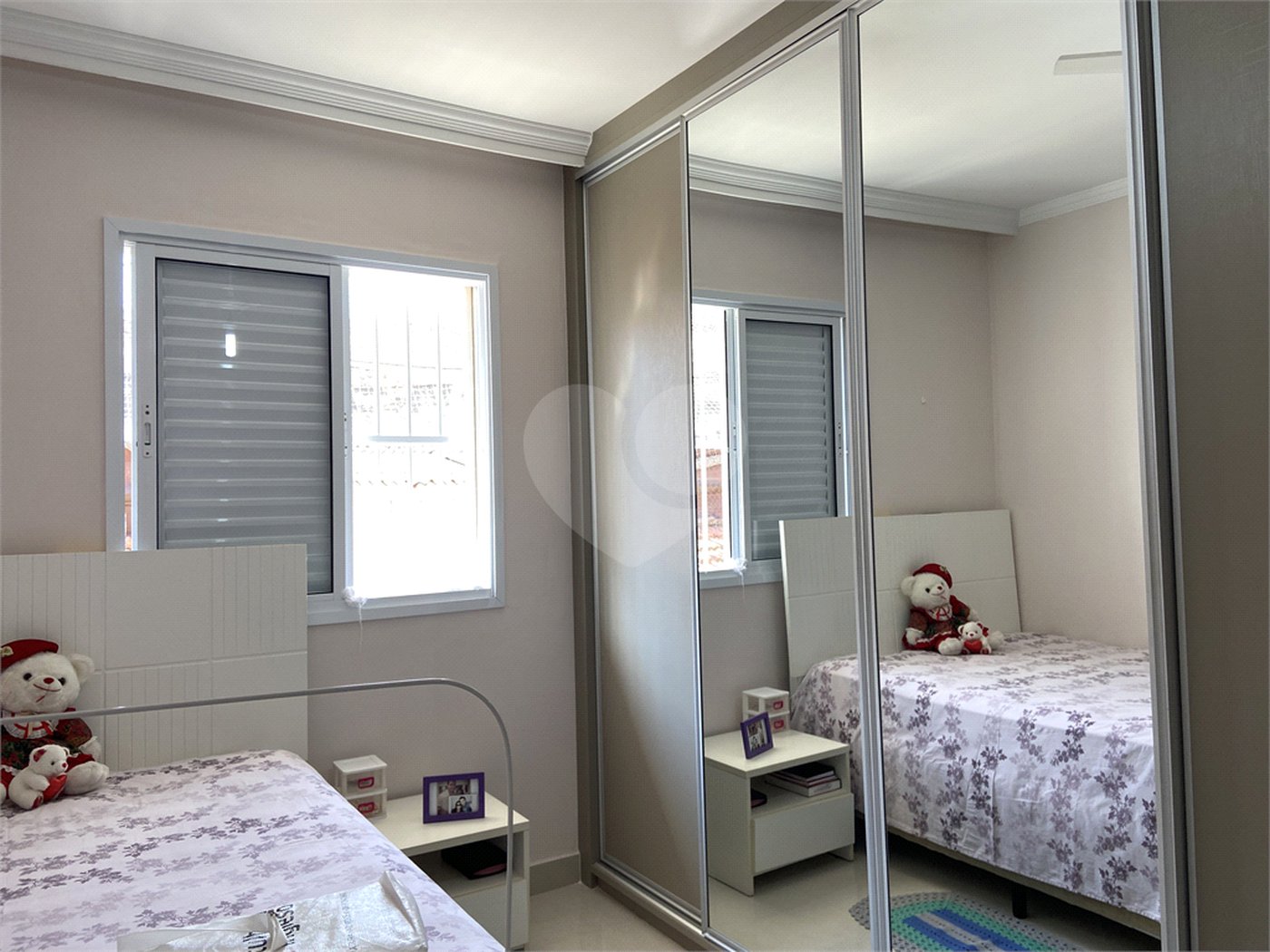 Sobrado à venda com 3 quartos em Vila Paulicéia, São Paulo, SP