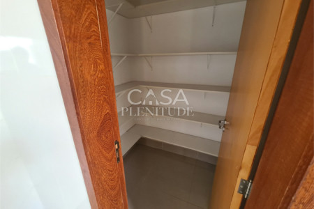 Casa em condomínio à venda com 3 suítes, em Iporanga, Sorocaba, SP