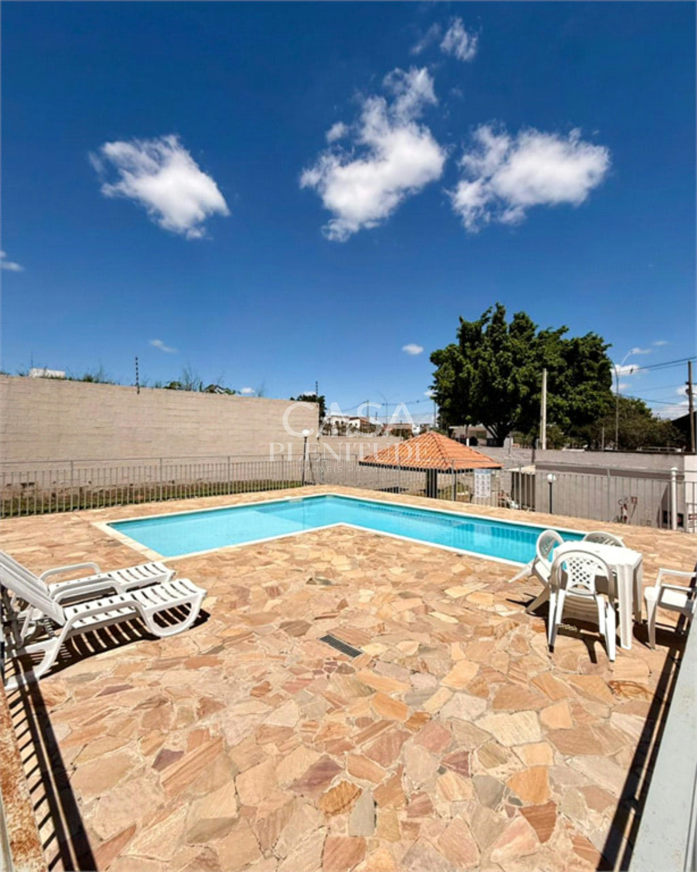 Apartamento à venda com 2 quartos em Vila Santa Isabel, Salto de Pirapora, SP