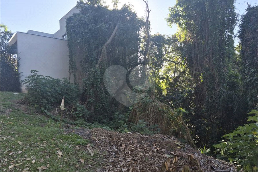 Terreno à venda no condomínio Alpes da Cantareira, Mairiporã - SP