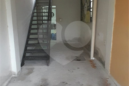 Casa à venda com 3 quartos em Campo Grande, Rio de Janeiro, RJ