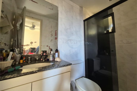 Apartamento à venda ou para alugar com 3 quartos, sendo 1 suíte, em Jardim Esmeralda, São Paulo, SP