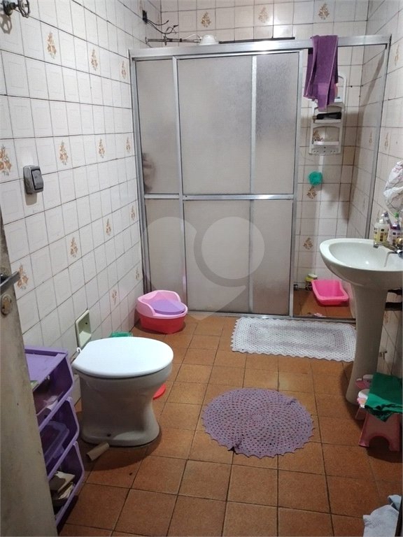 Casa à venda com 4 quartos, sendo 1 suíte, em Jardim das Palmas, São Paulo, SP