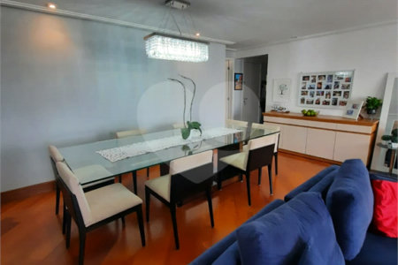 Apartamento à venda com 3 suítes em Cidade São Francisco, São Paulo, SP