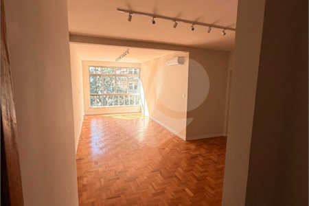 Apartamento à venda com 2 quartos, sendo 1 suíte, em Bela Vista, São Paulo, SP