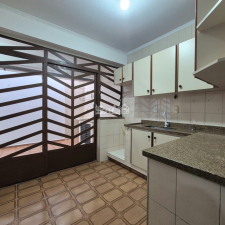 Apartamento para alugar com 3 quartos no Centro, Bragança Paulista, SP