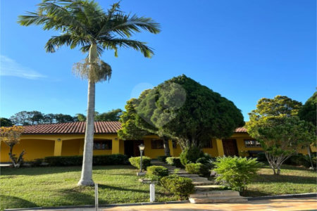 Sítio à venda com 6 suítes em Vila Zalla, Laranjal Paulista, SP