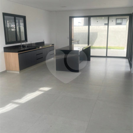 Terreno à venda com 3 suítes no condomínio Terras de Atibaia 1, Atibaia - SP